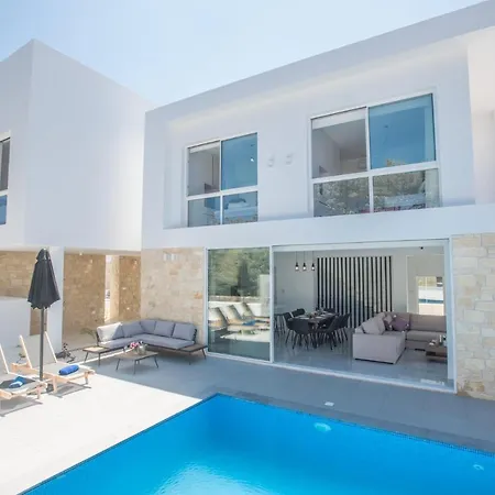 Villa The Complete Guide To Renting Your Exclusive Holiday In With Private Pool And Close To The Beach 1548 Protaras
