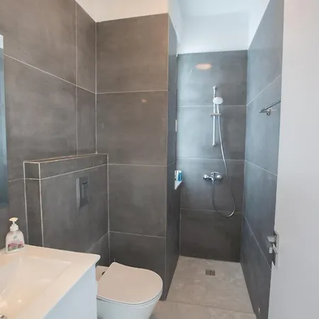 The Complete Guide To Renting Your Exclusive Holiday In With Private Pool And Close To The Beach 1548 Protaras