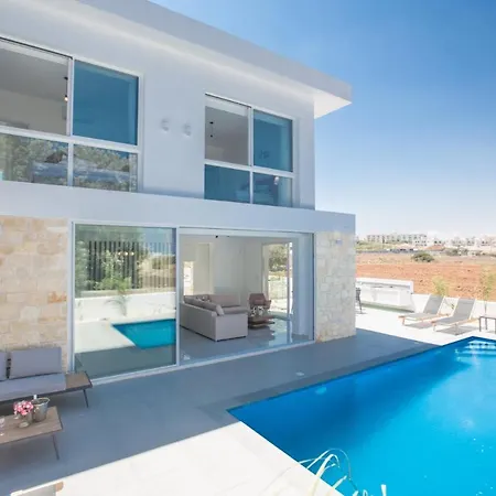 The Complete Guide To Renting Your Exclusive Holiday In With Private Pool And Close To The Beach 1548