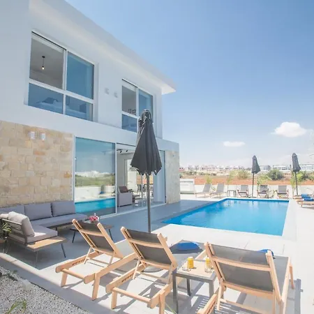 The Complete Guide To Renting Your Exclusive Holiday In With Private Pool And Close To The Beach 1548 Vilă Protaras